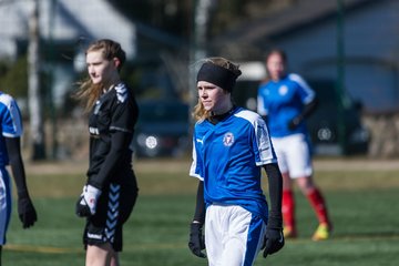Bild 406 - B-Juniorinnen Halbfinale SVHU - Holstein Kiel : Ergebnis: 3:0